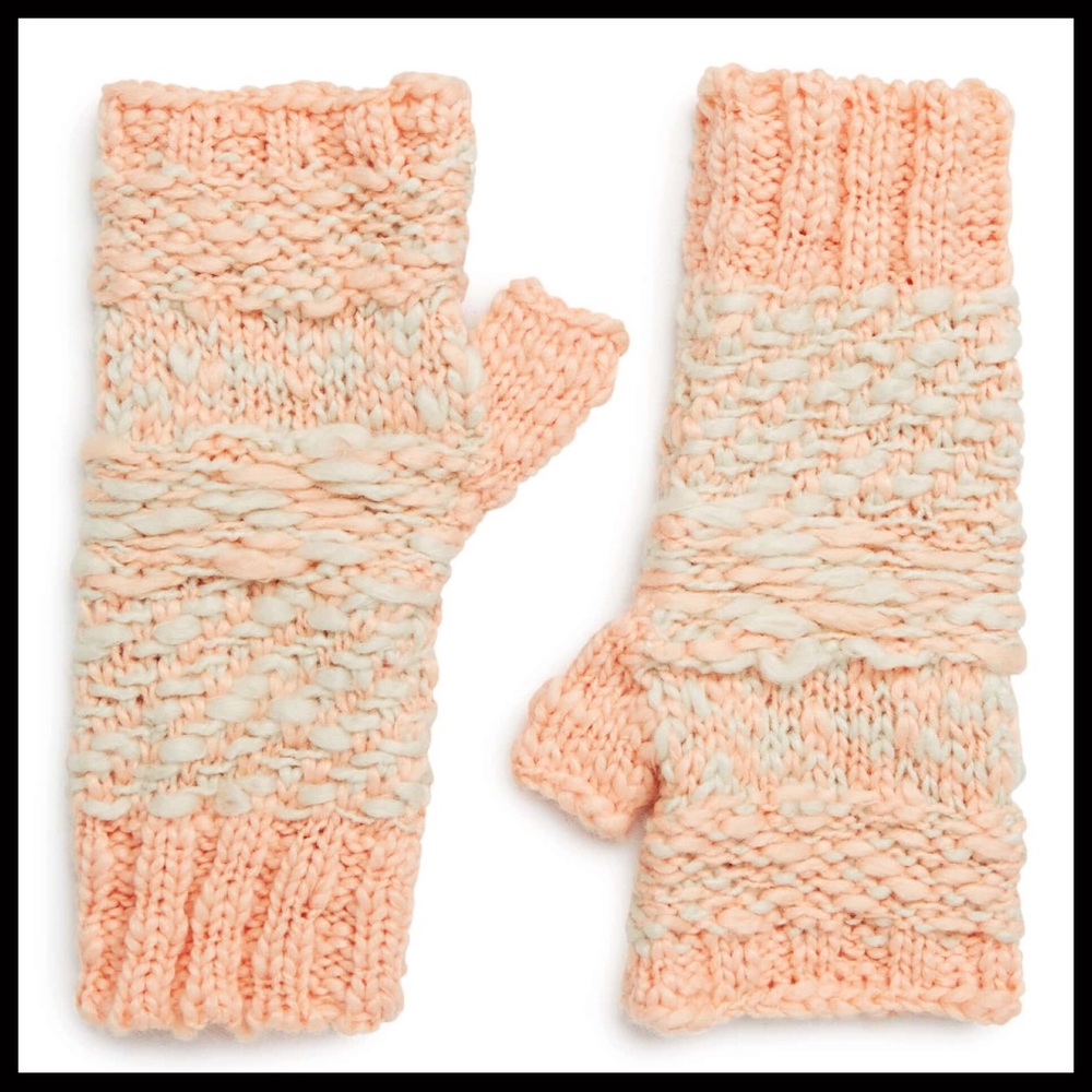 FREE PEOPLE BOHO CHUNKY KNIT FINGERLESS GLOVES A2C - Picture 2 of 8